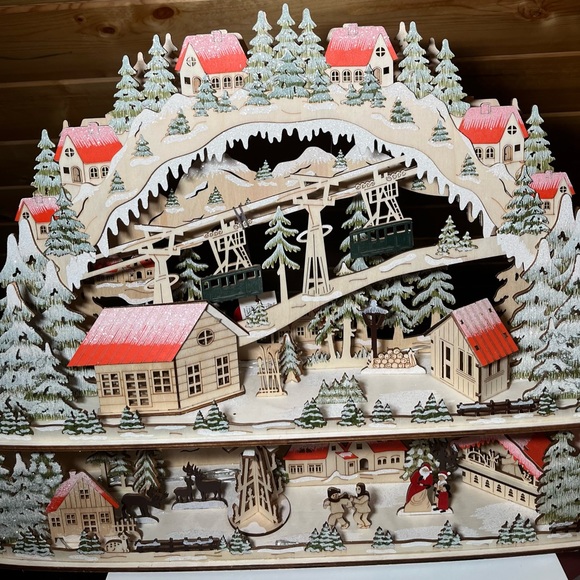 Martha Stewart LED Winter Village Scene - Picture 2 of 14